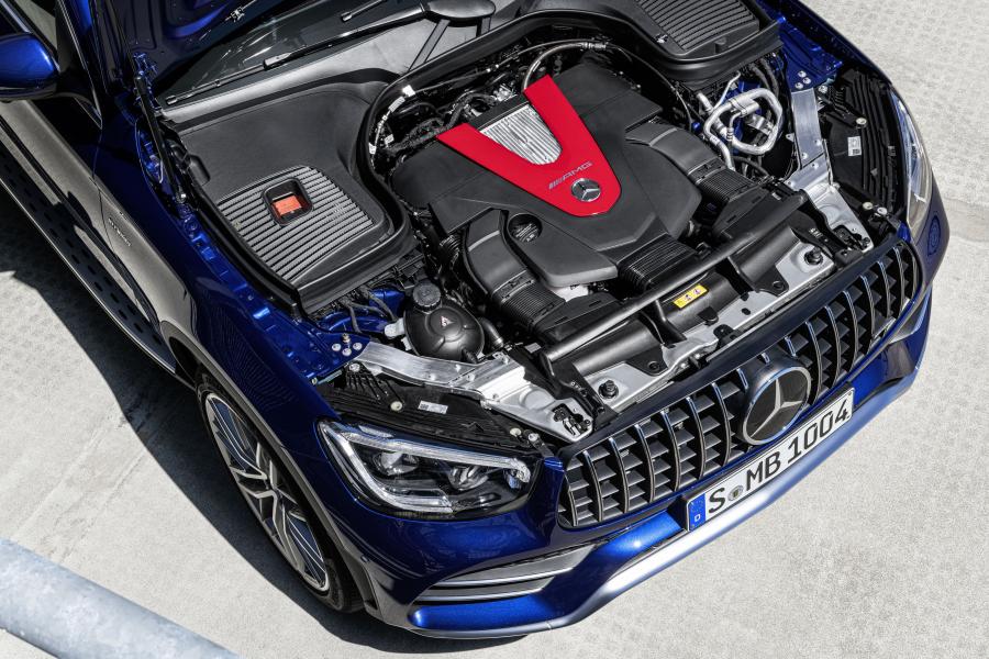 Моторный отсек Mercedes-AMG GLC43 4Matic (X253) 2019 года  (WW) (фото 18 из 18)